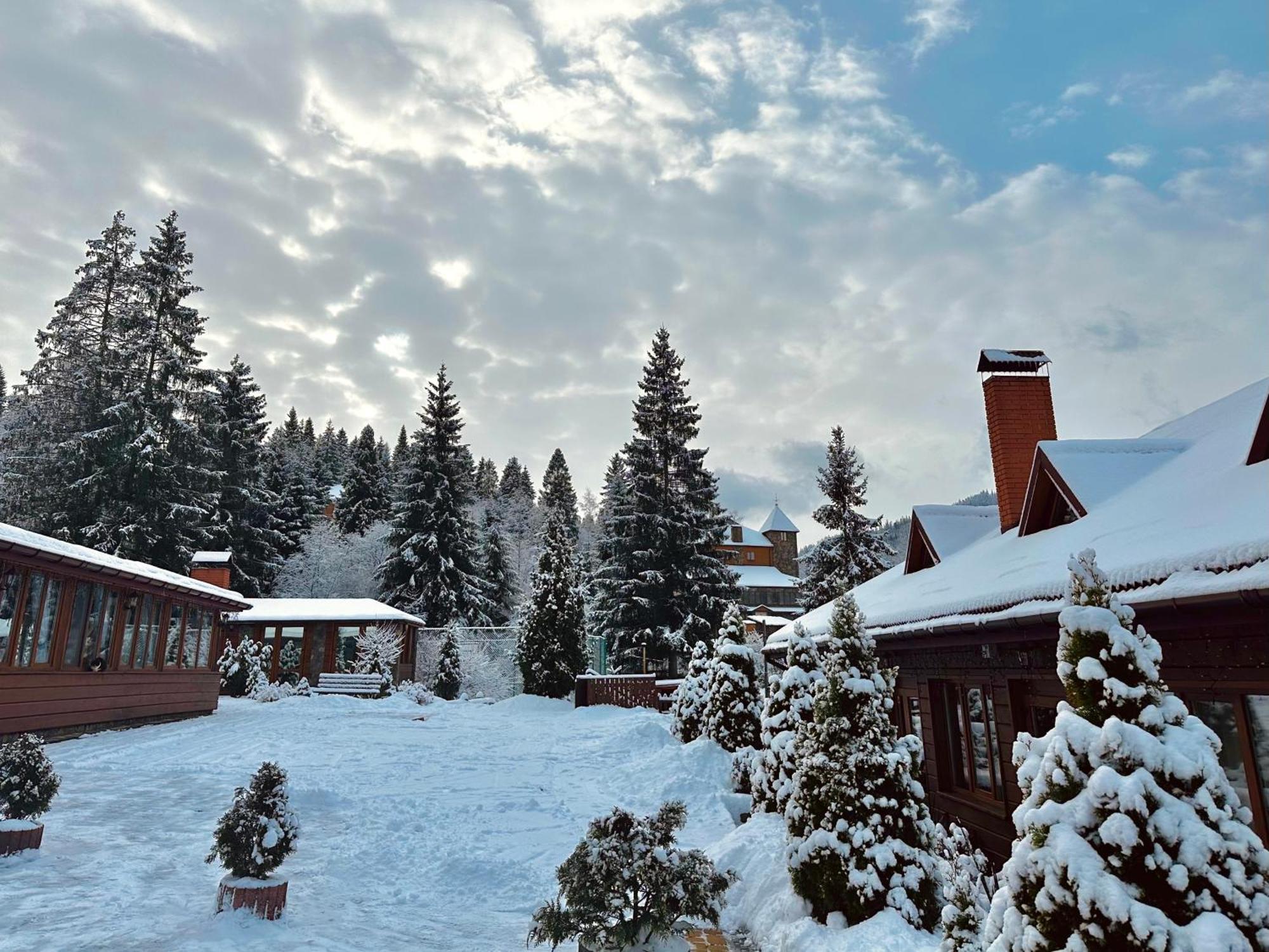 Chalet Filvarok スラブスク エクステリア 写真