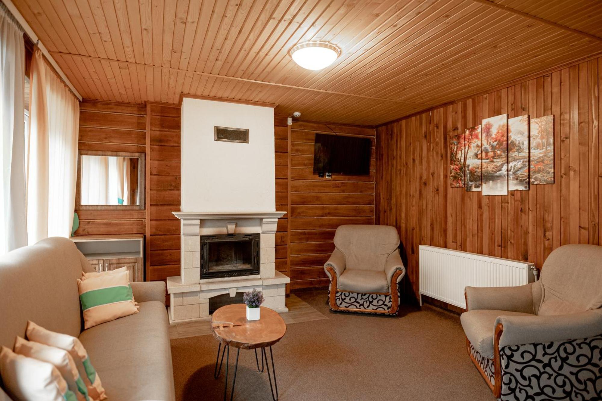 Chalet Filvarok スラブスク エクステリア 写真