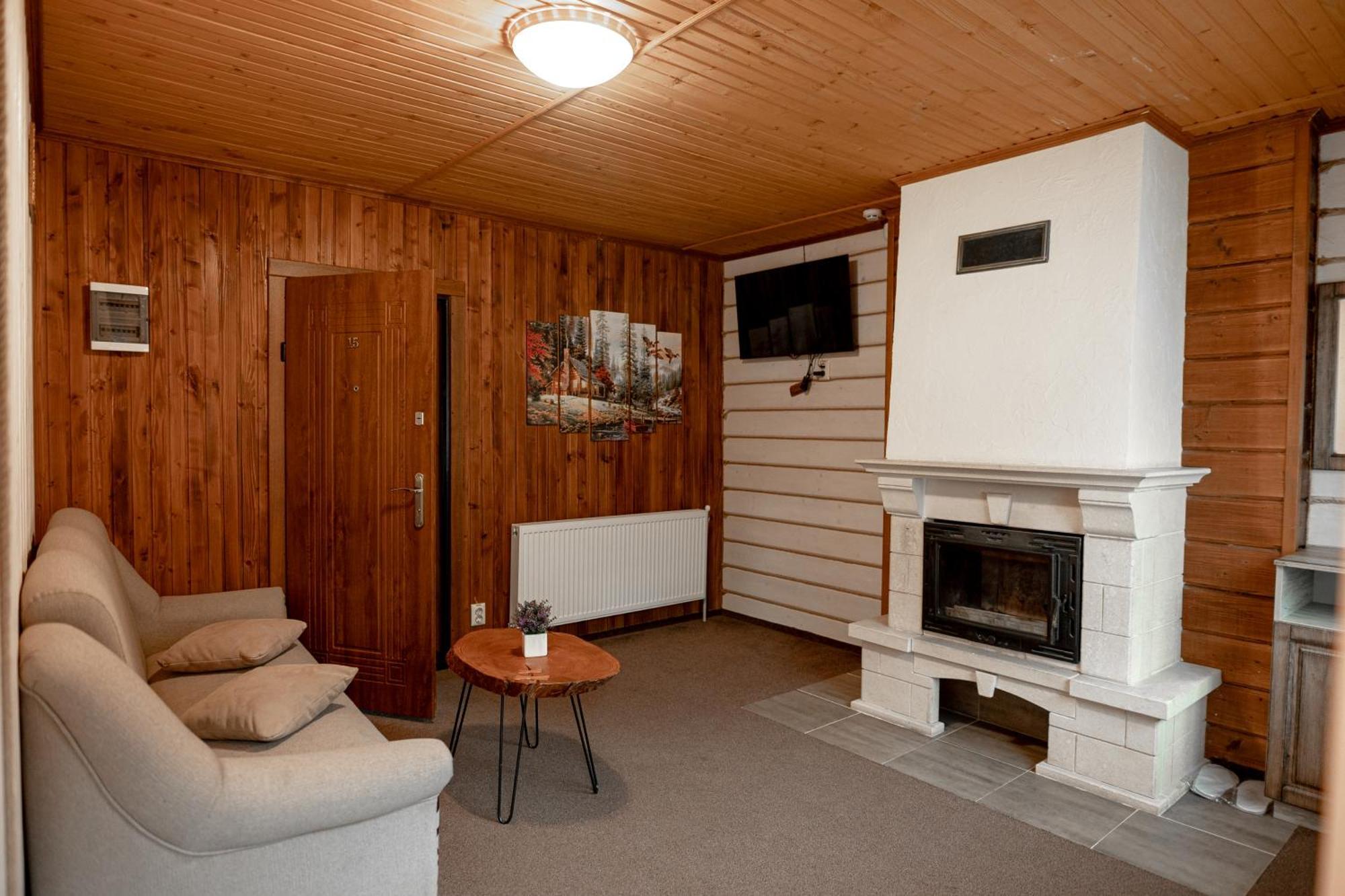 Chalet Filvarok スラブスク エクステリア 写真